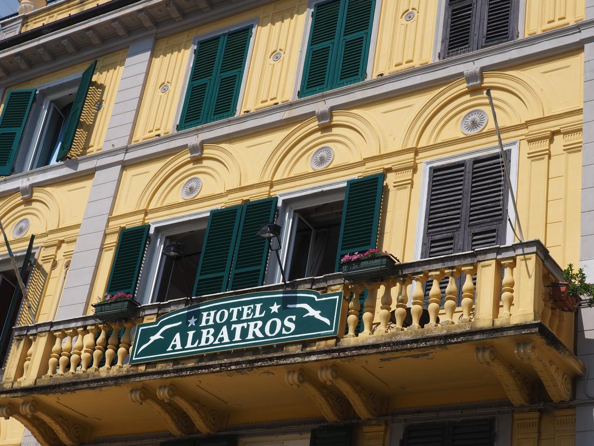 Hotel Albatros Arenzano Exterior foto